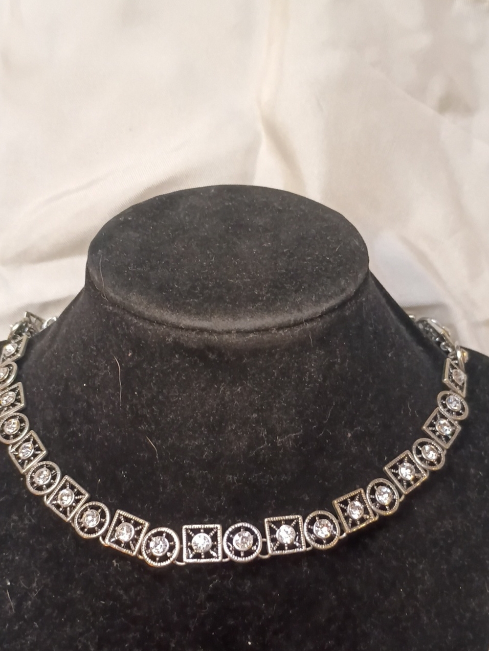 Source Unknown Silver Clear Crystal Tennis Necklace